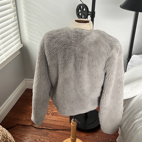 Wild fable gray faux fur jacket - Picture 3 of 3